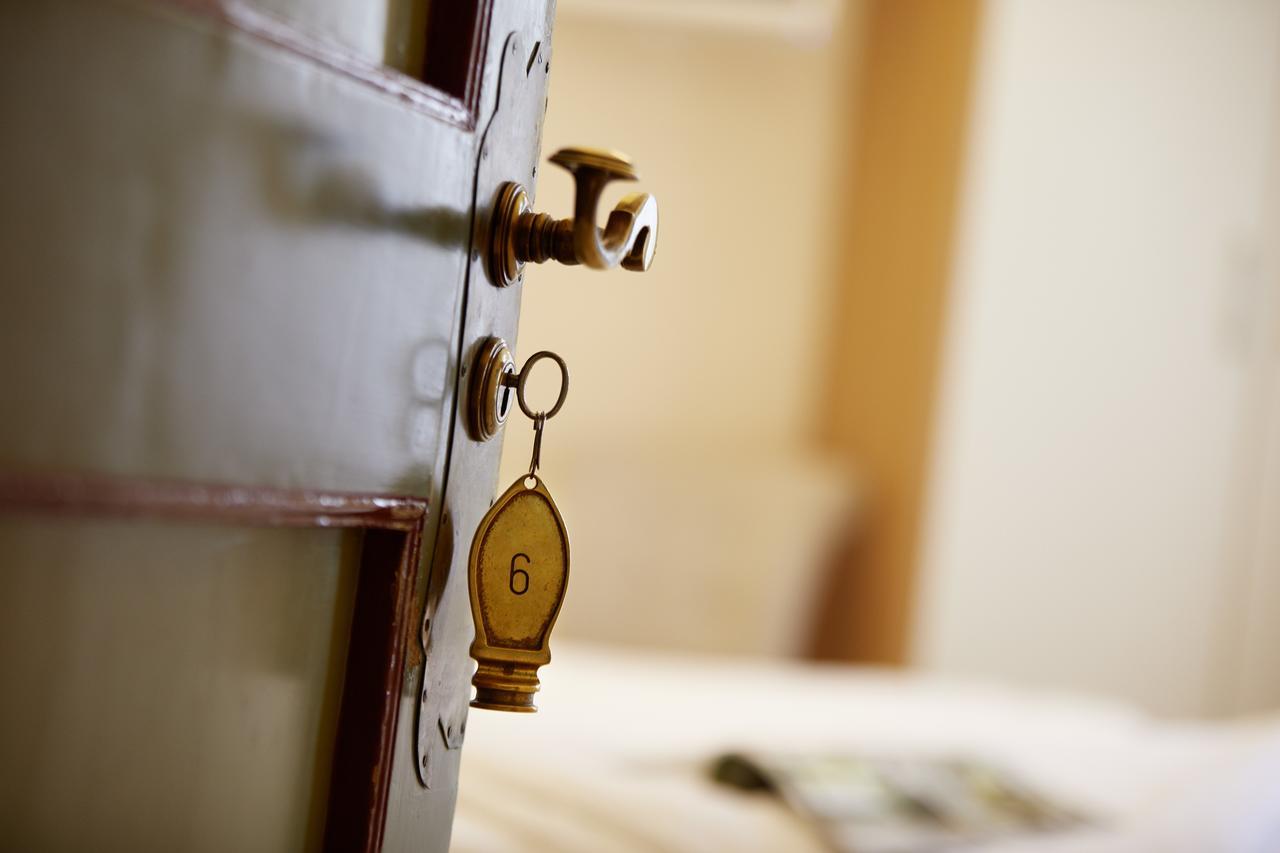 Hotel Gasthof Zu Den Linden Oberhundem Dış mekan fotoğraf